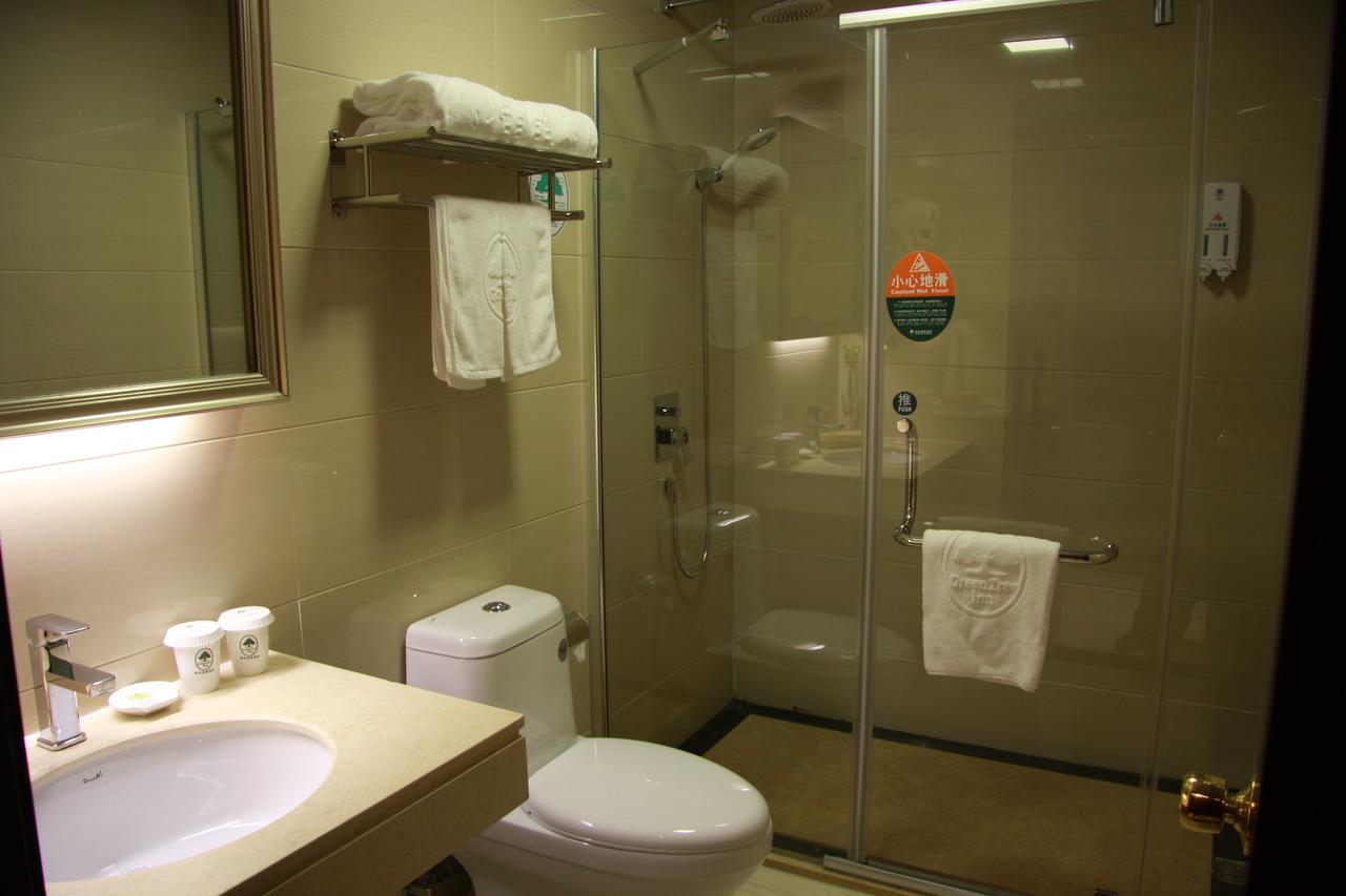Greentree Inn Shanghai Songjiang University City New Songjiang Road Express Hotel Exterior foto